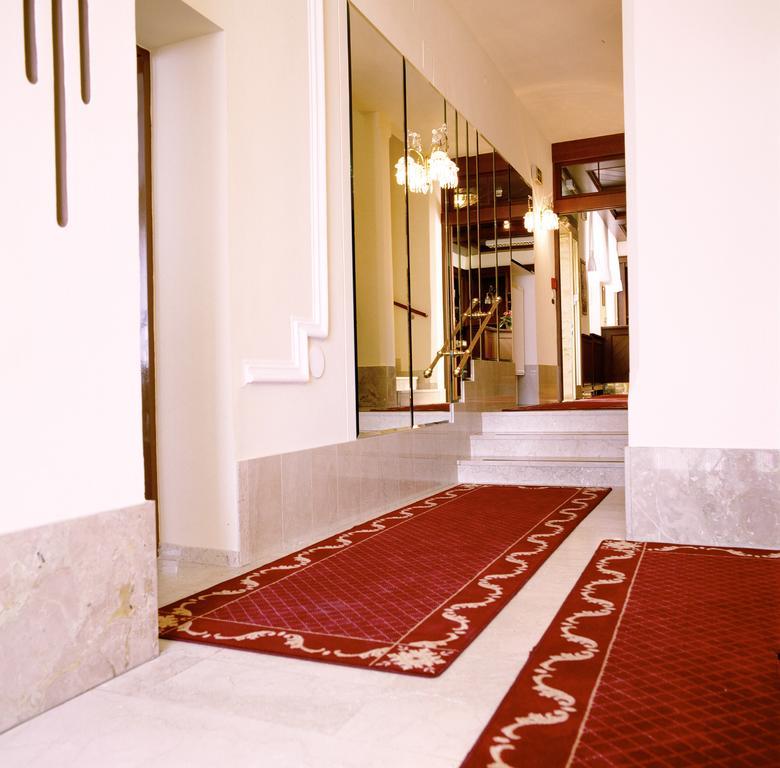 Hotel An Der Wien Bagian luar foto